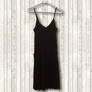 NWT Rachel Zoe Sleeveless V-Neck Black Cami Dress